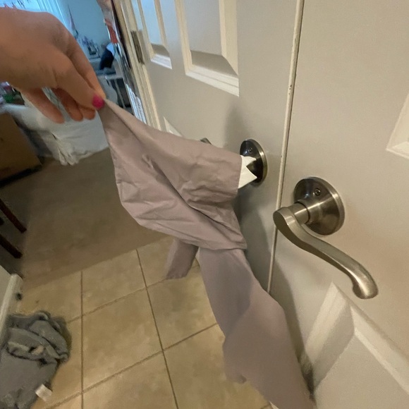 Gap 2years shark rain coat in perfect condition-like new - Picture 5 of 17